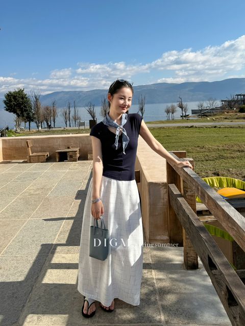 5bed6e85e06587070bc4f750e6e5321e