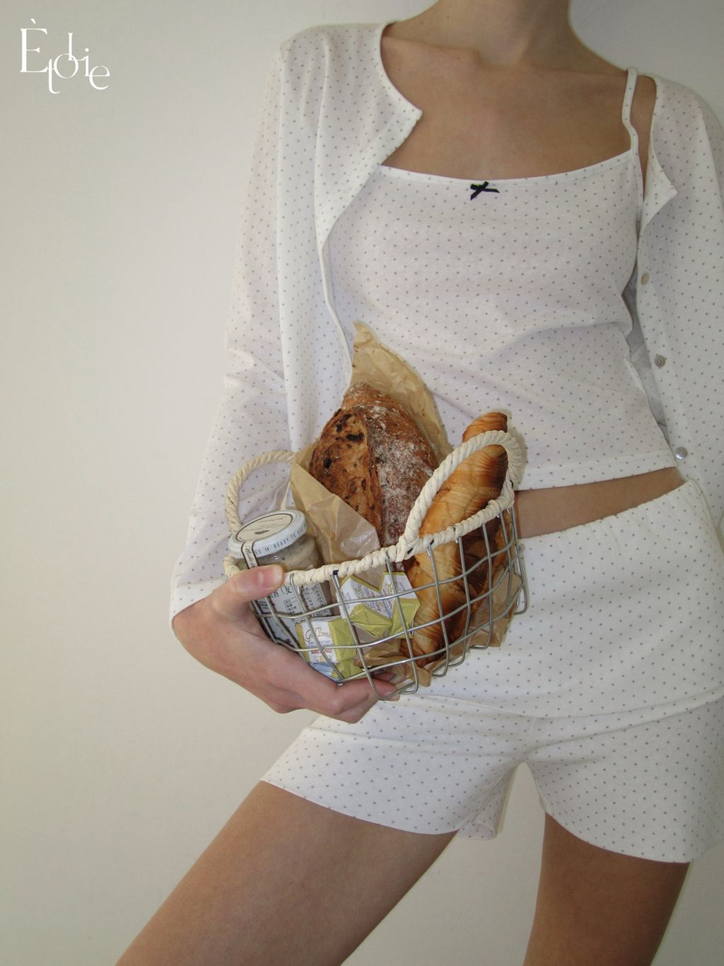 3e0a6ad3320af6c9f7e331c6df81d94c