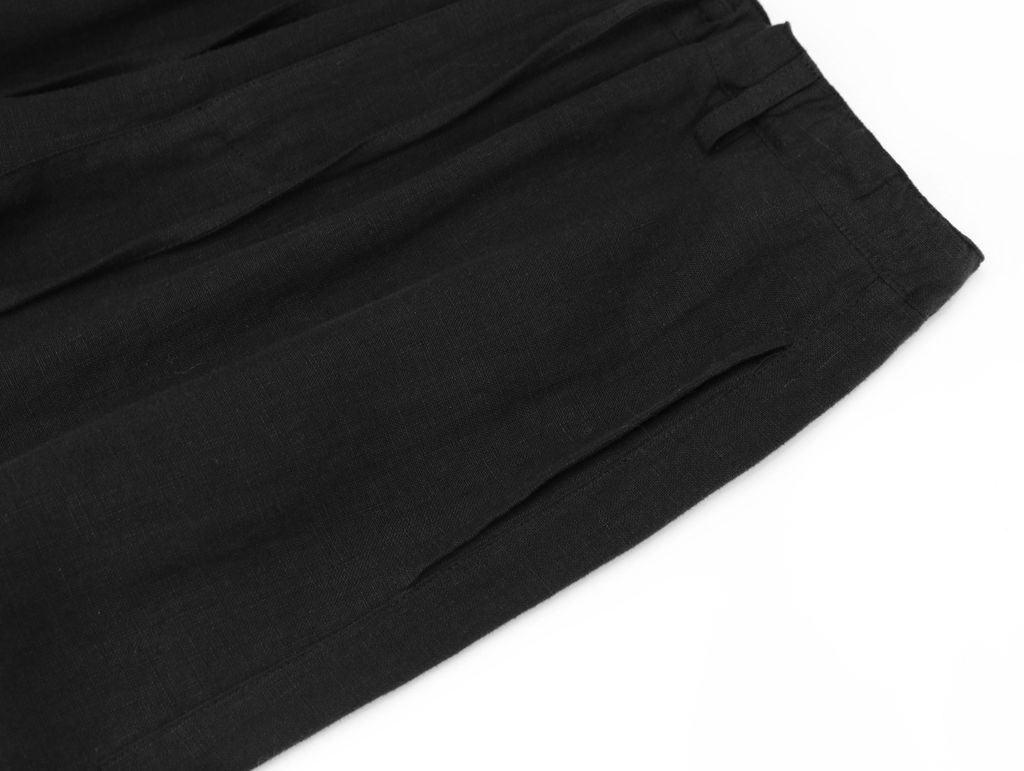 ad13fc6e64a4e8818810f28d41464b94