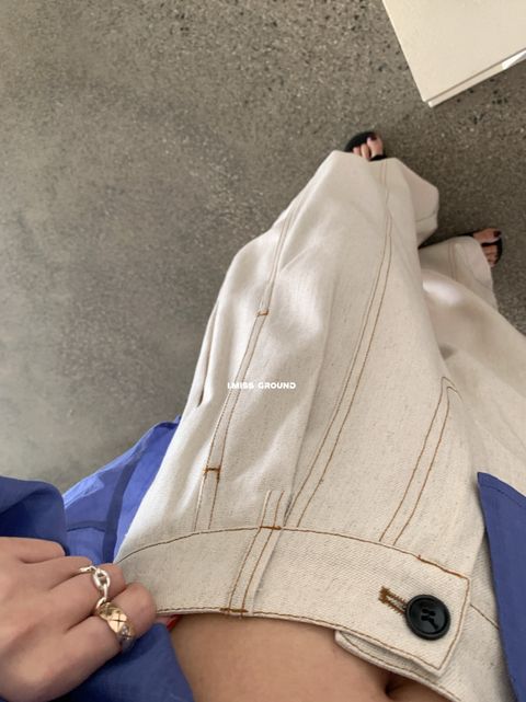 b7e77f4374624bb7ad7913dd5941b1f5