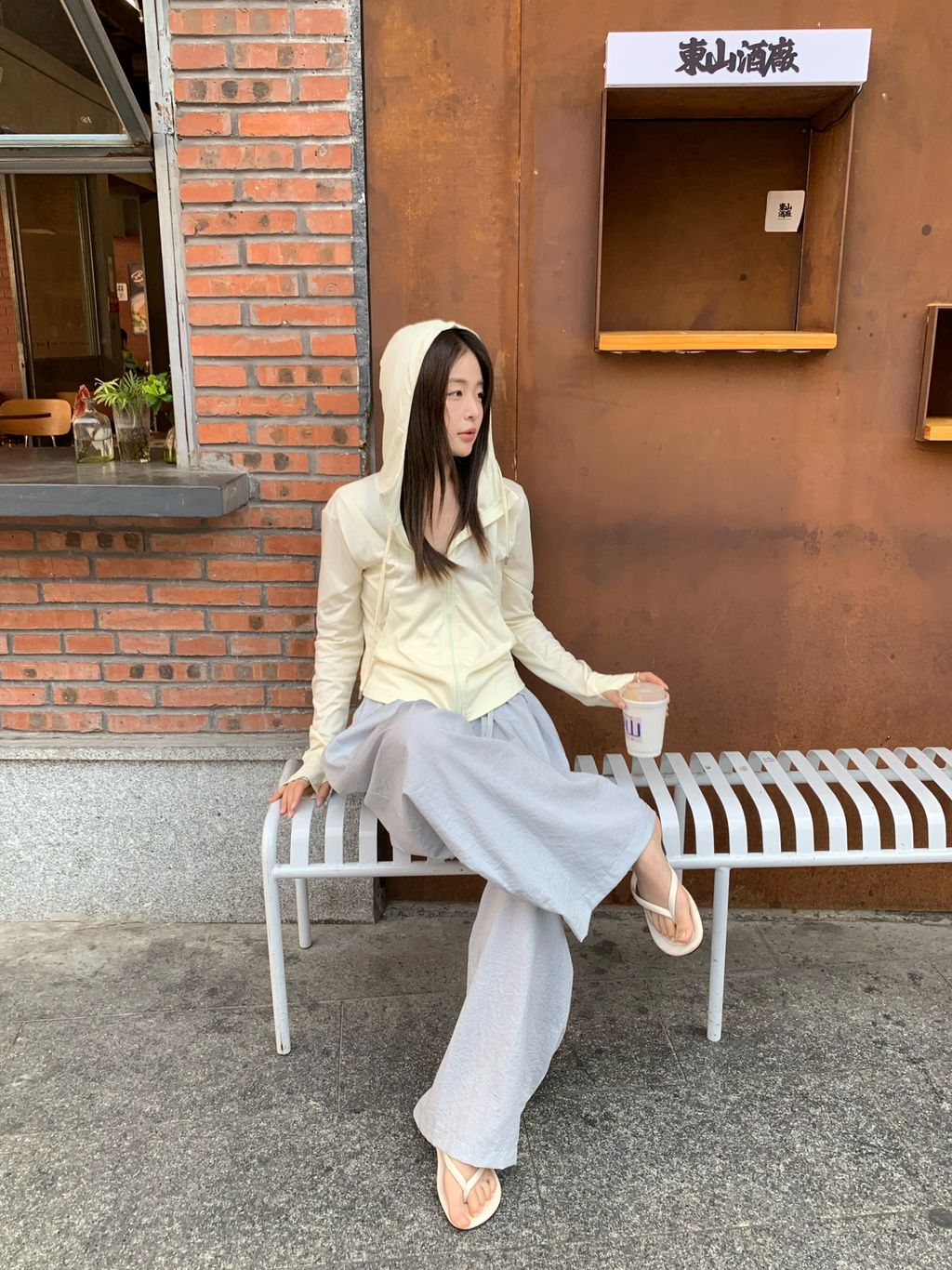 80d7b36cf68d2f144c7eec3e18eeeb75