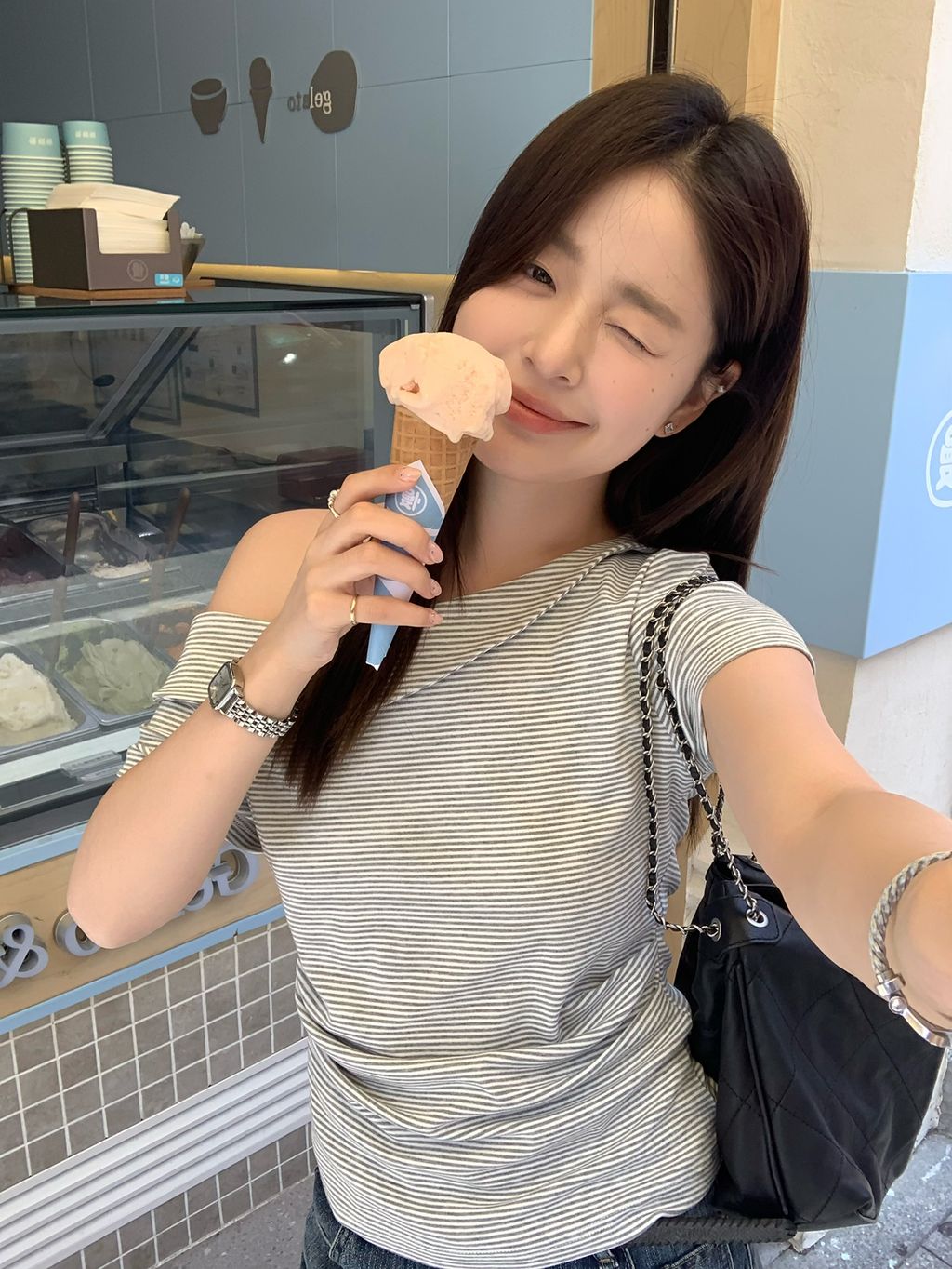 3aadf4cf9037f8bb2950fbf5808f8190