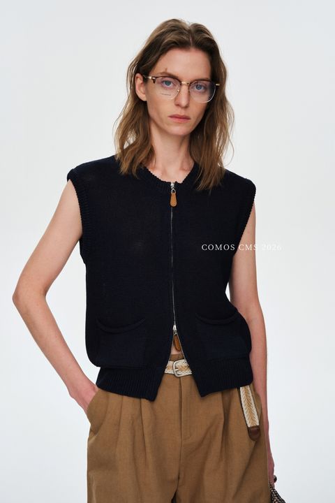 7f8bddede27043d7bb93d40f28115751