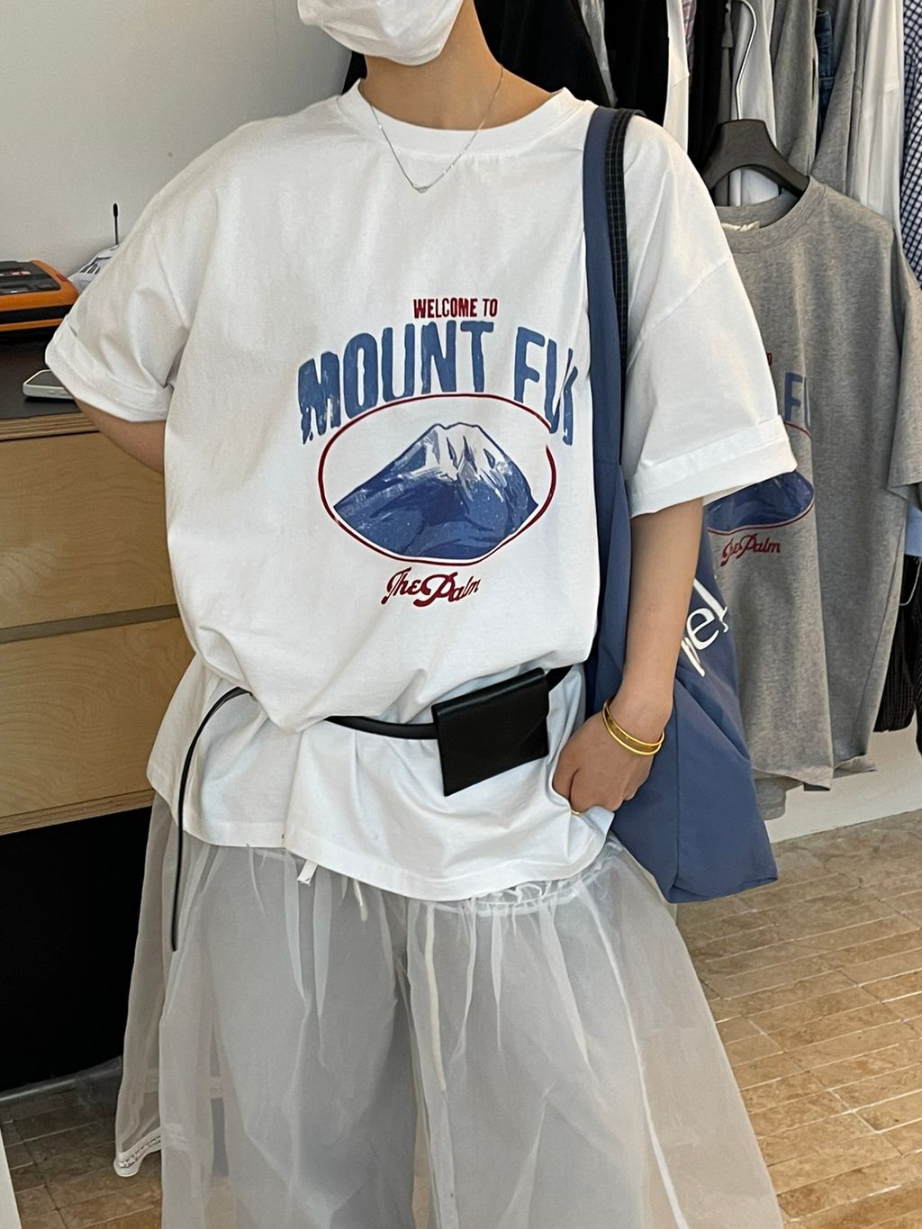 eaab0db924473f9d6c55c5d5d82efe5b