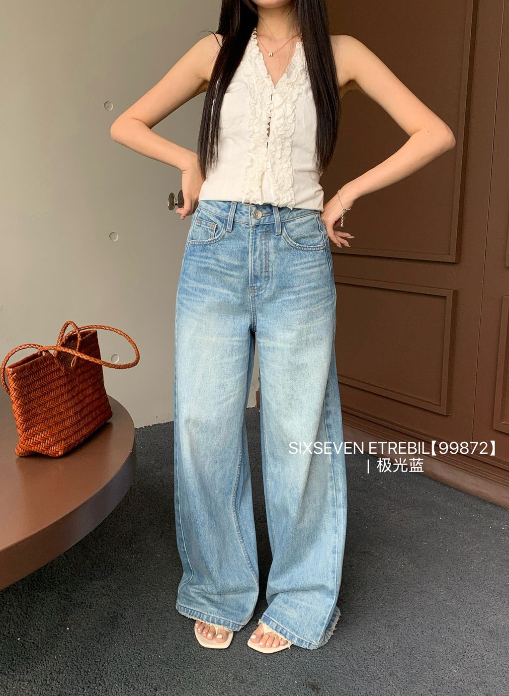 451ebc5547d976fb932fab38ee885255