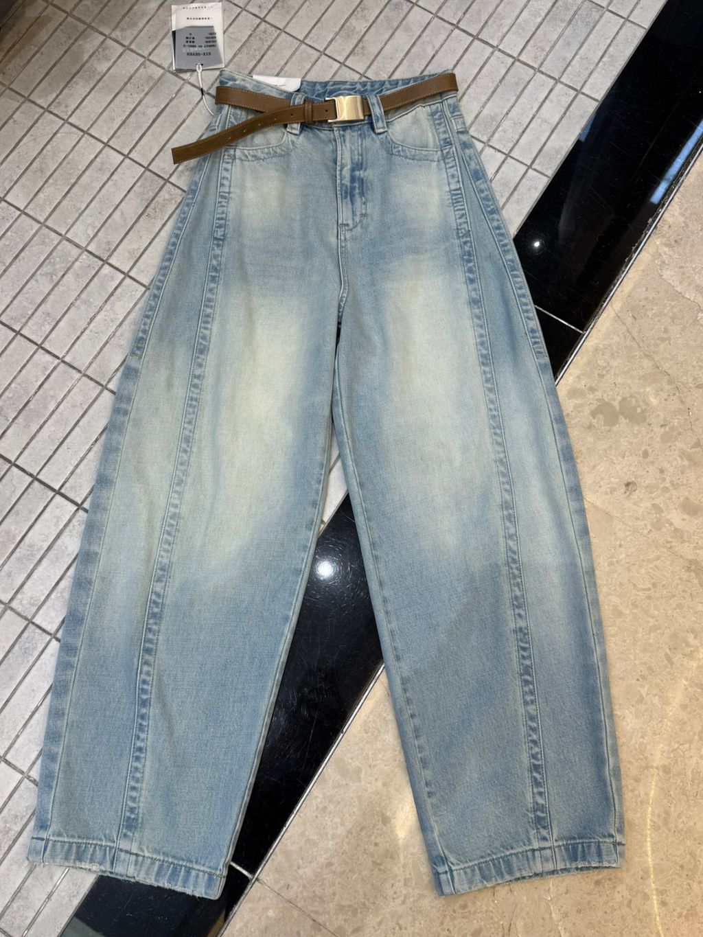 568c11e1ac6bc3a17e35da333709044f