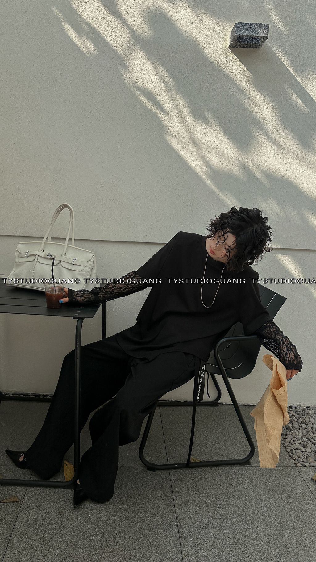 19d28f4007cc213ae2a863421553654b