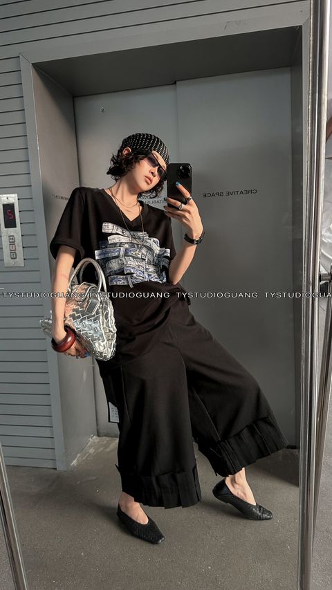 6ca46fc85d30bf515bd31da77cdd7573