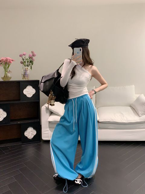 f170d3b80d80343346924a247e6b6d99