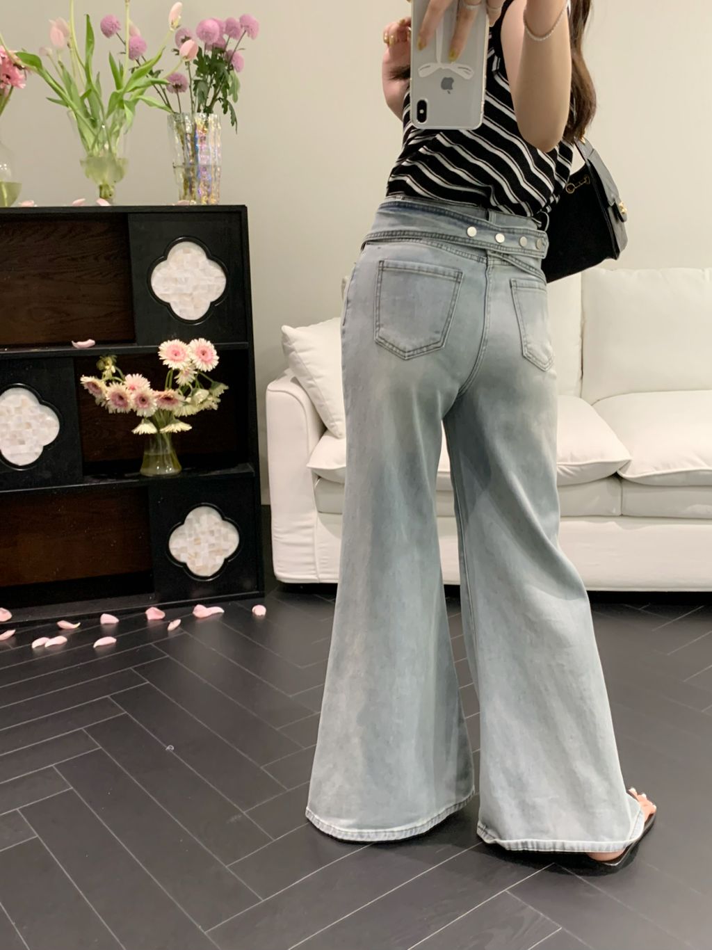 b738f4bb52be3ee2acf3030e18d0c7c4