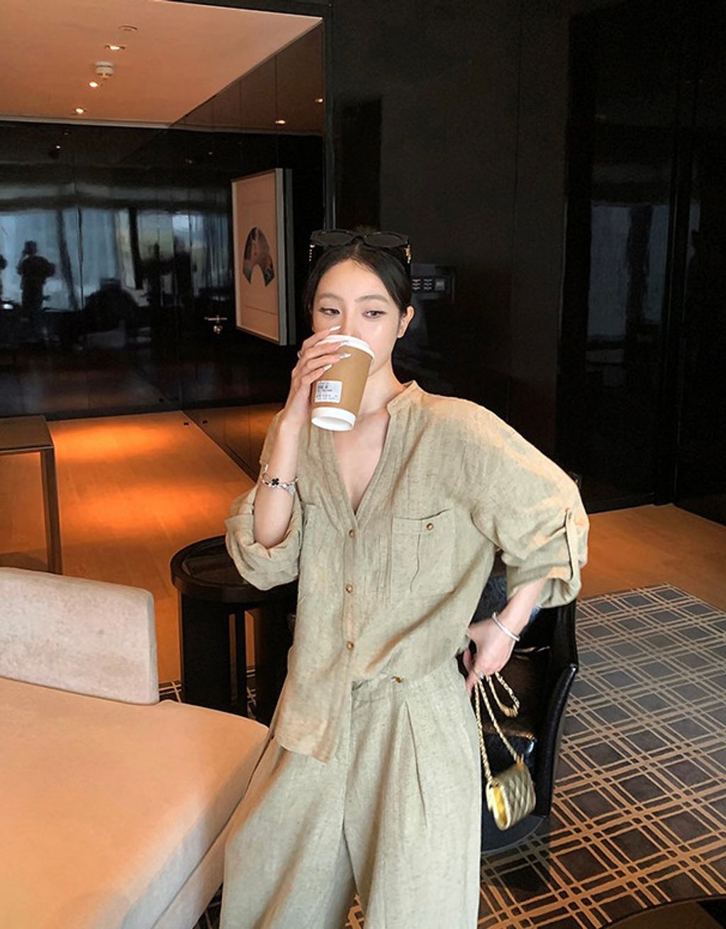 1e5127237b752ad9d8a181985be65123