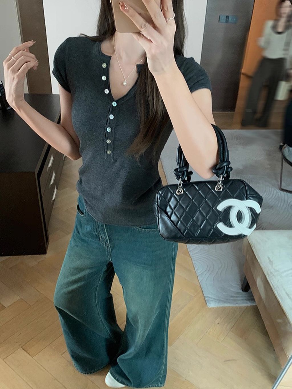 14bac21c40b050354943d904dbb07028