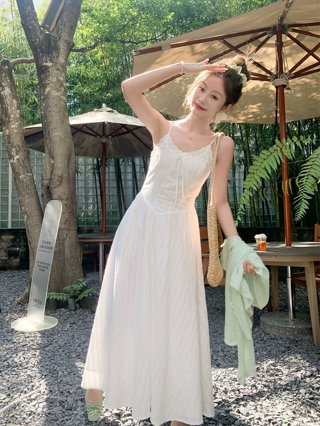 5f40246d091c7c655d488708a562f88d