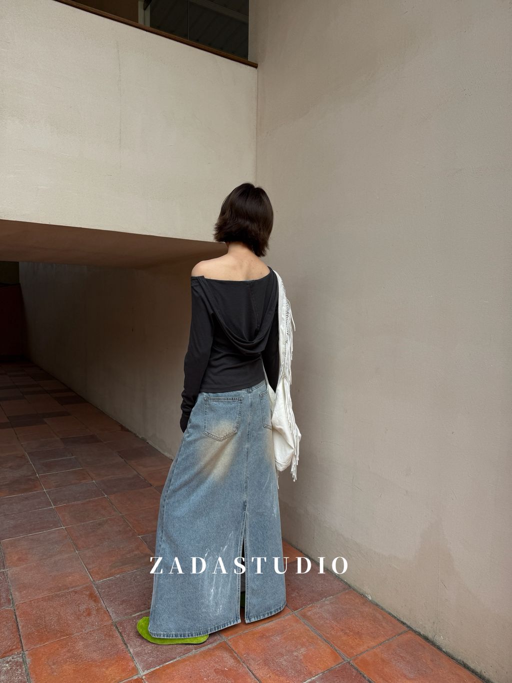 4212e9efbd6c0e2a6c0150c3ea9dce70