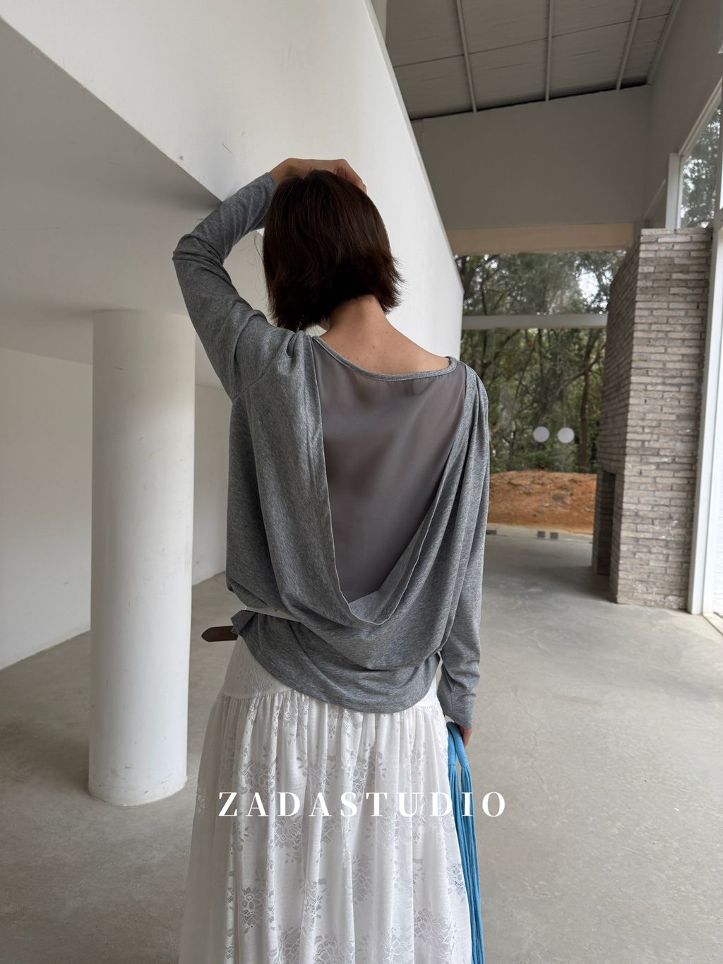 2c6d1cadd85e8304f2c4a3268455418d