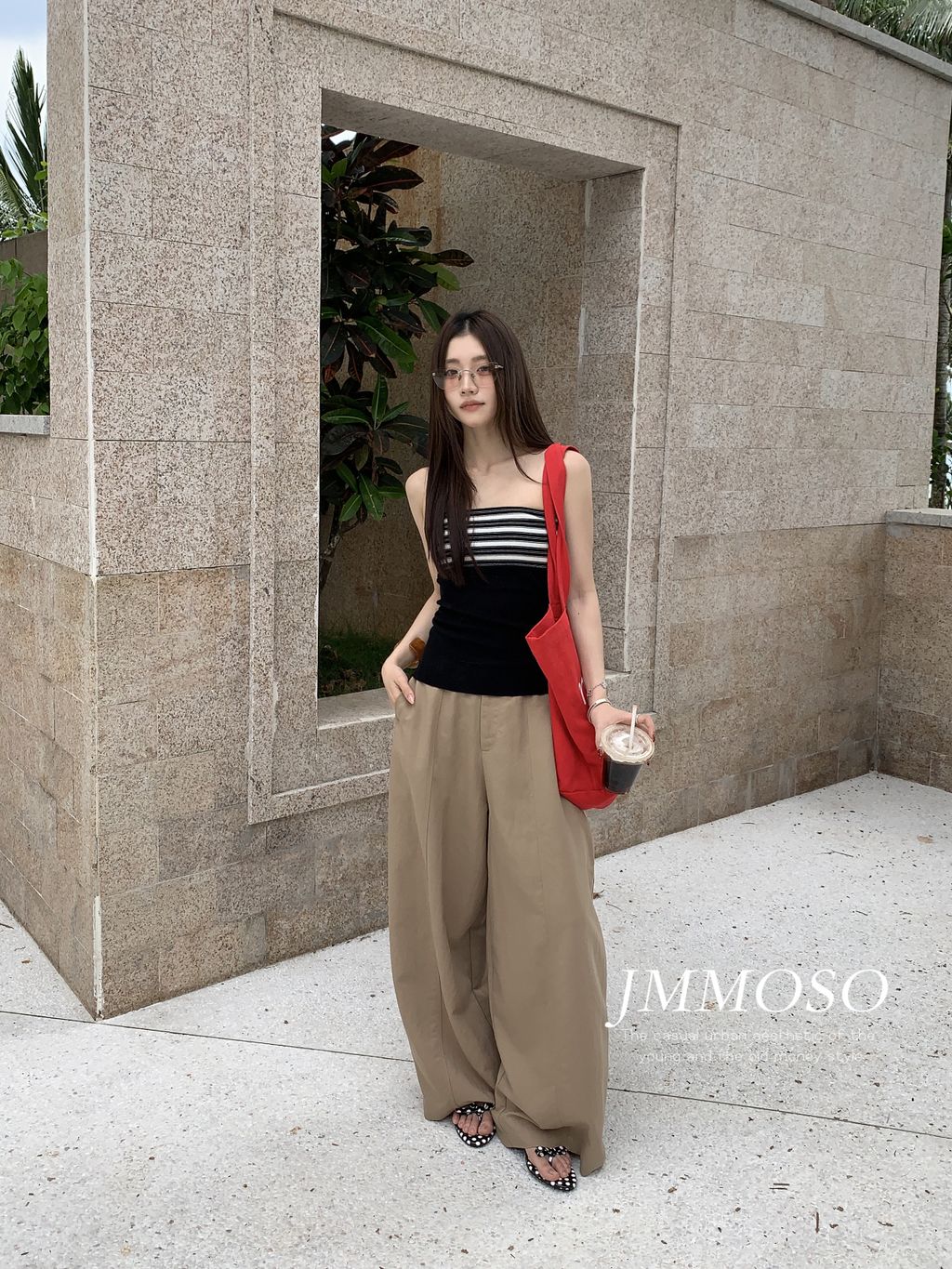 5d4ff9c3ff89f4504bf85426620e85de