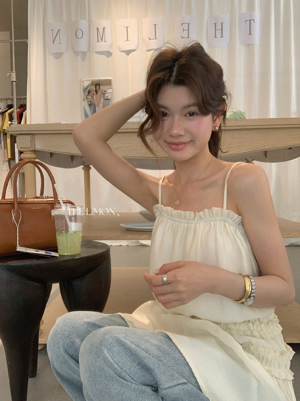 37d26a96a406d35d3c17362591285aa1