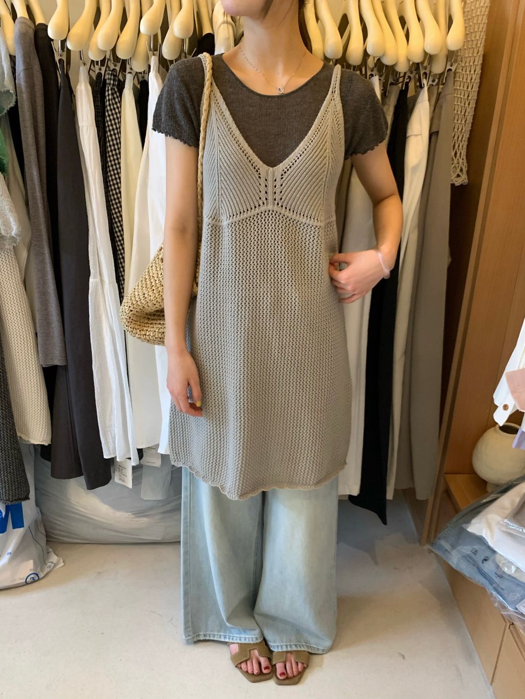 0df654bad7d64f293ead5f6d1d51f19e