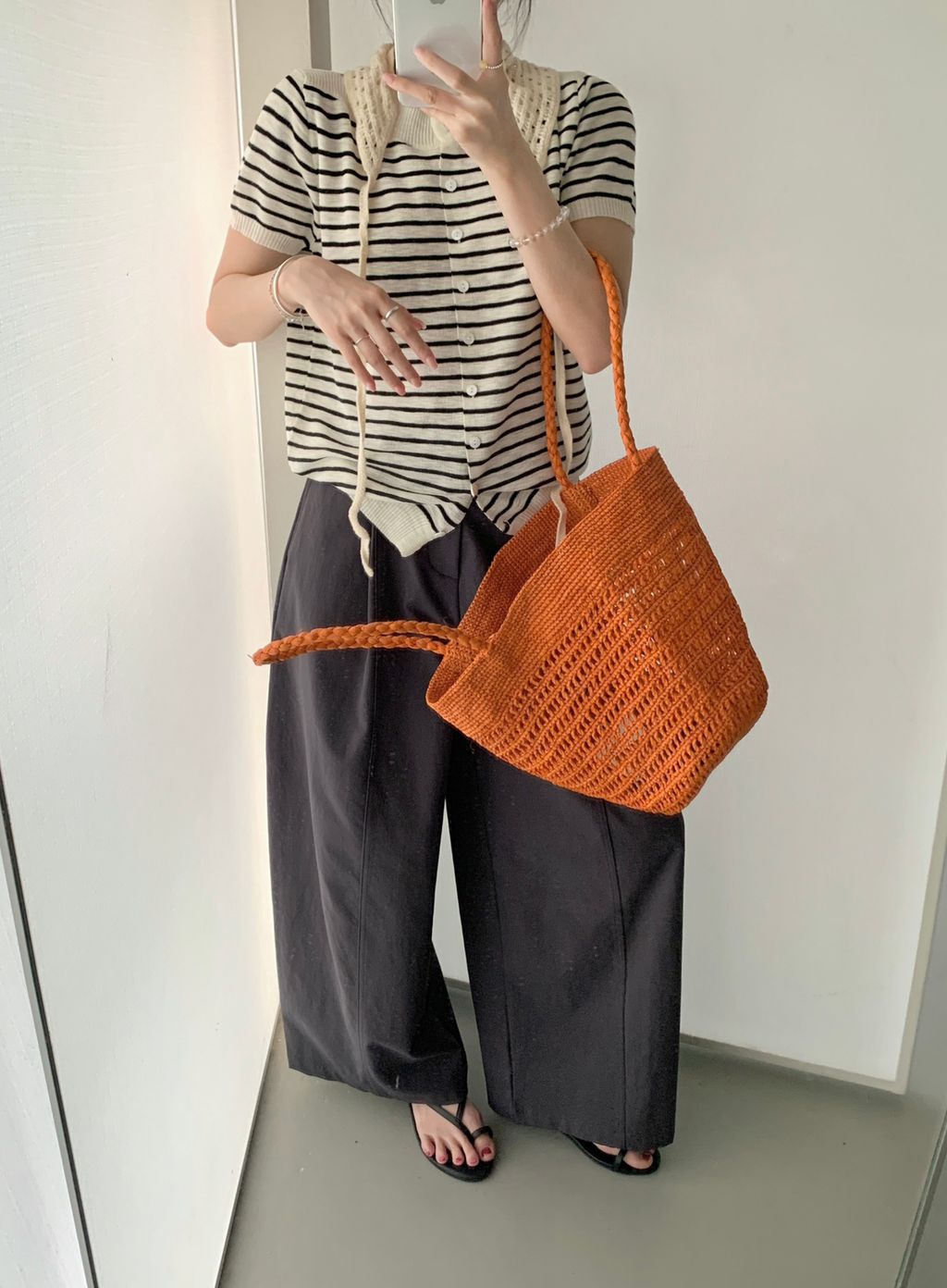 18299f81b95a35f4afb5a9dd8d0404de