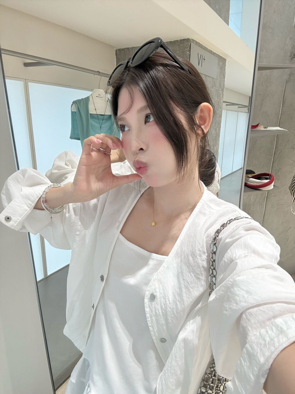 7856d6d9e3670887a4838b1711337336