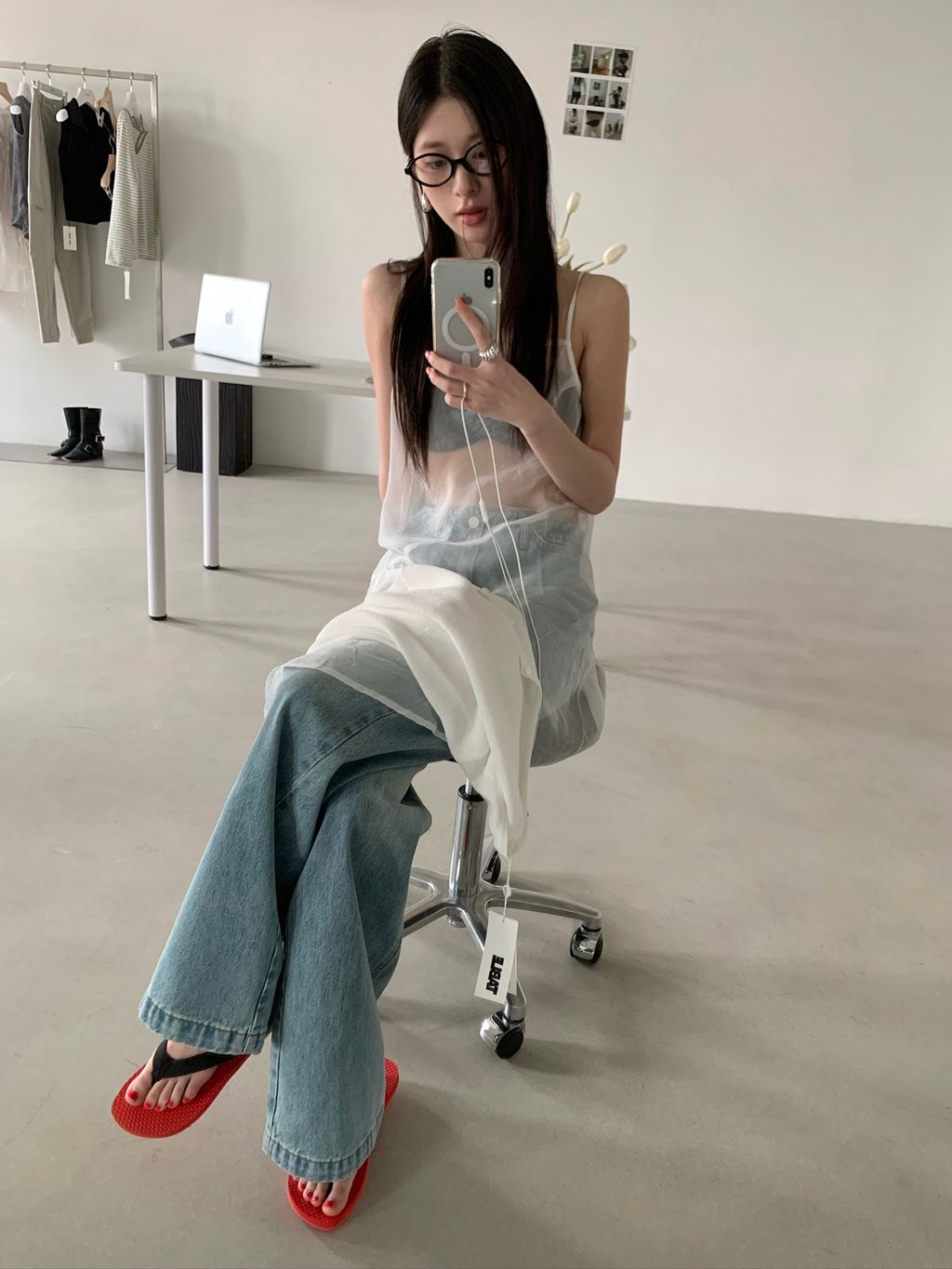 77e3ddd93dbff00f455d523197227129