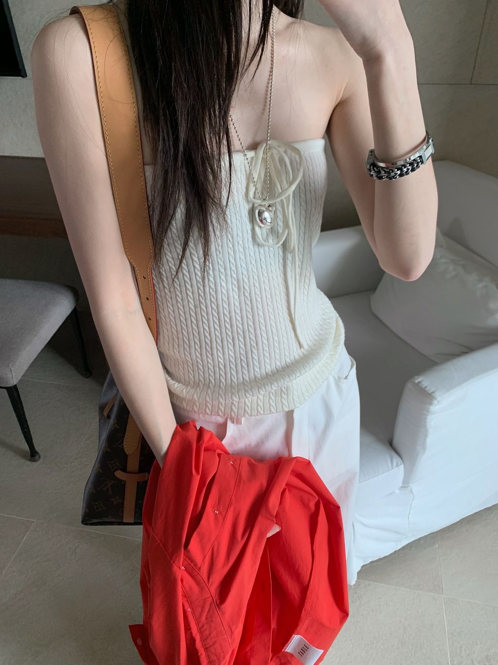 5823f5207e0eb822cf0c083f266aea9d