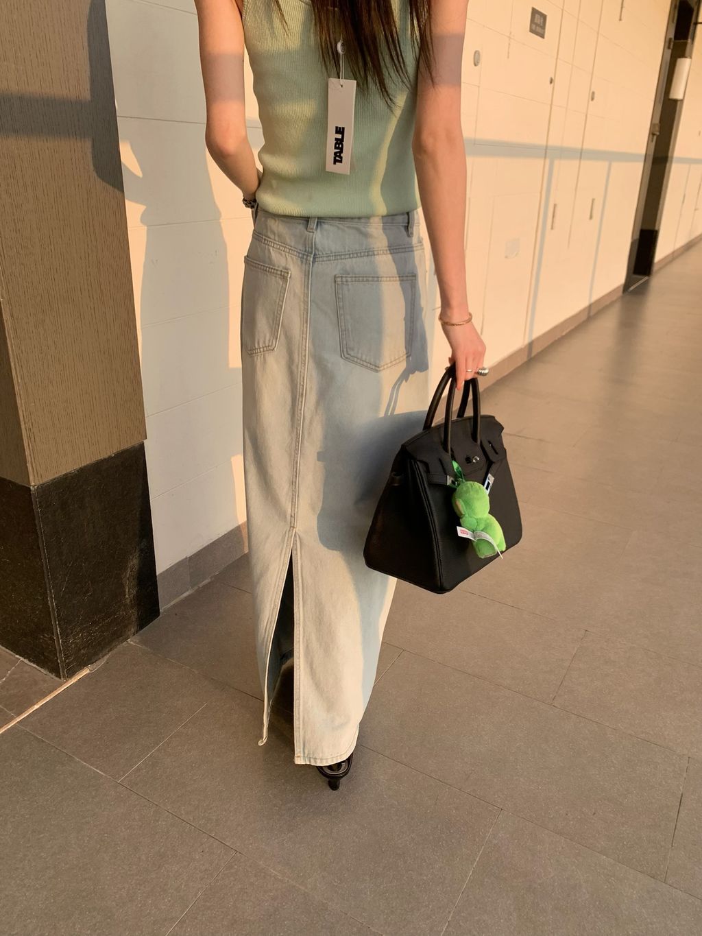 704cd637f20b8a3135856f77e317d400