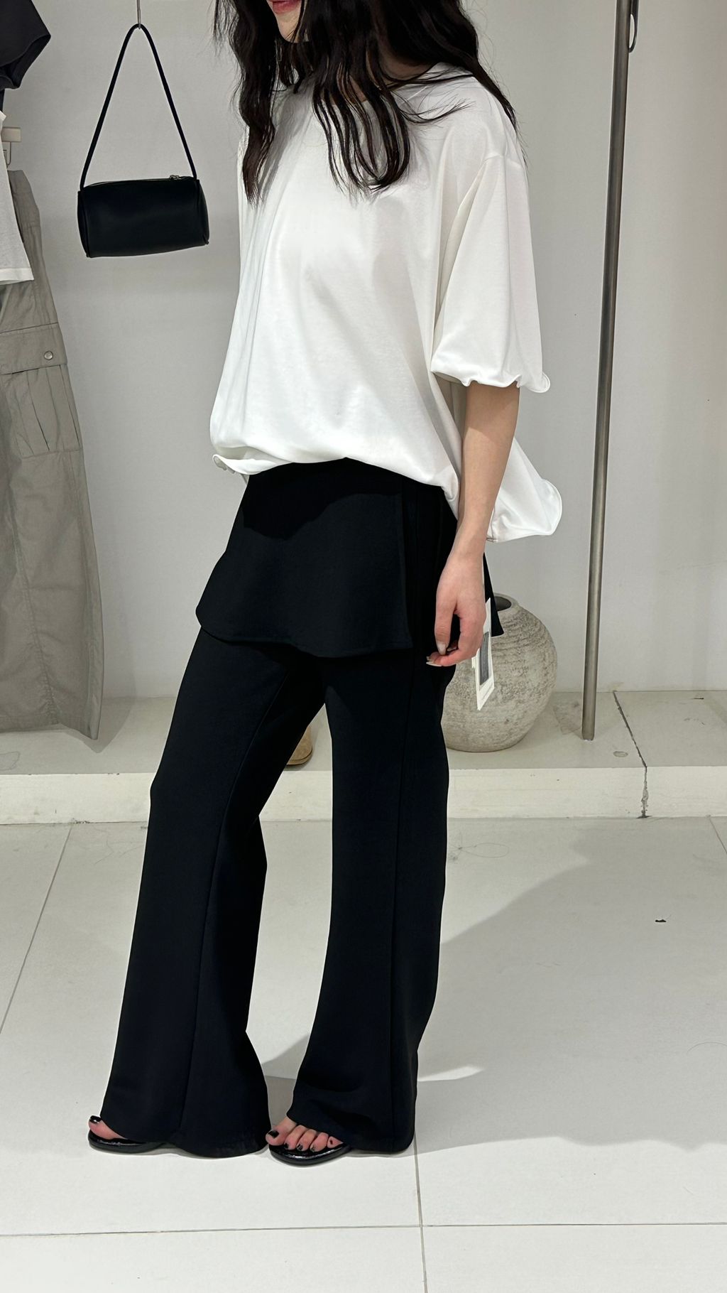 19d3595bcff3915d39a4b94ee161ffba