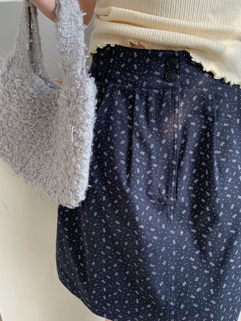 8b905c86d3977f309aff695525003a2f