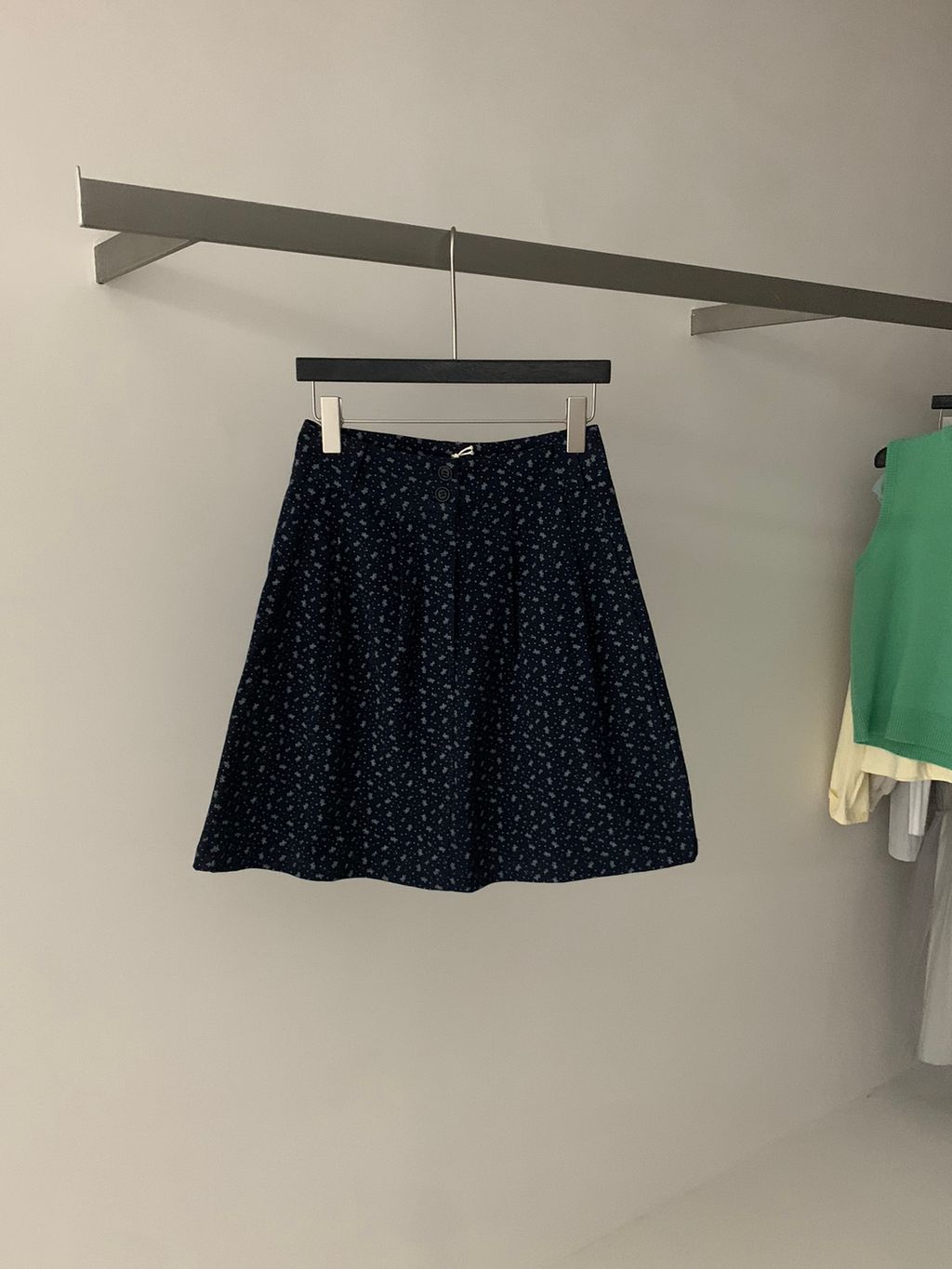 8d8c0fab65dce2706f5e4e142490d2ee