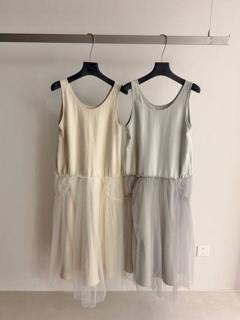 95f954cc23a00de628f85f5ba83f1b85