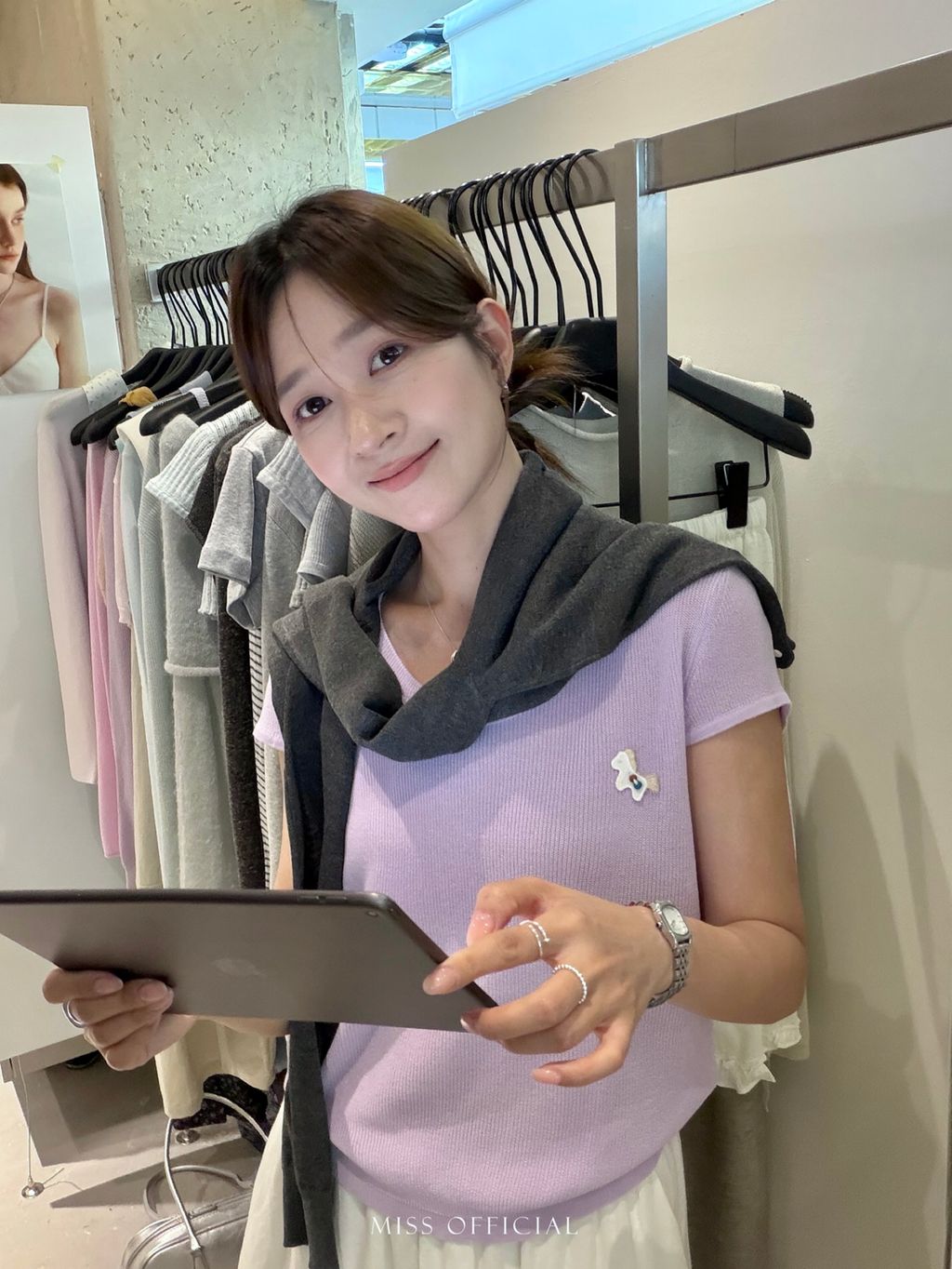 37dc219235e59f4a14b6aa2539bea1a3