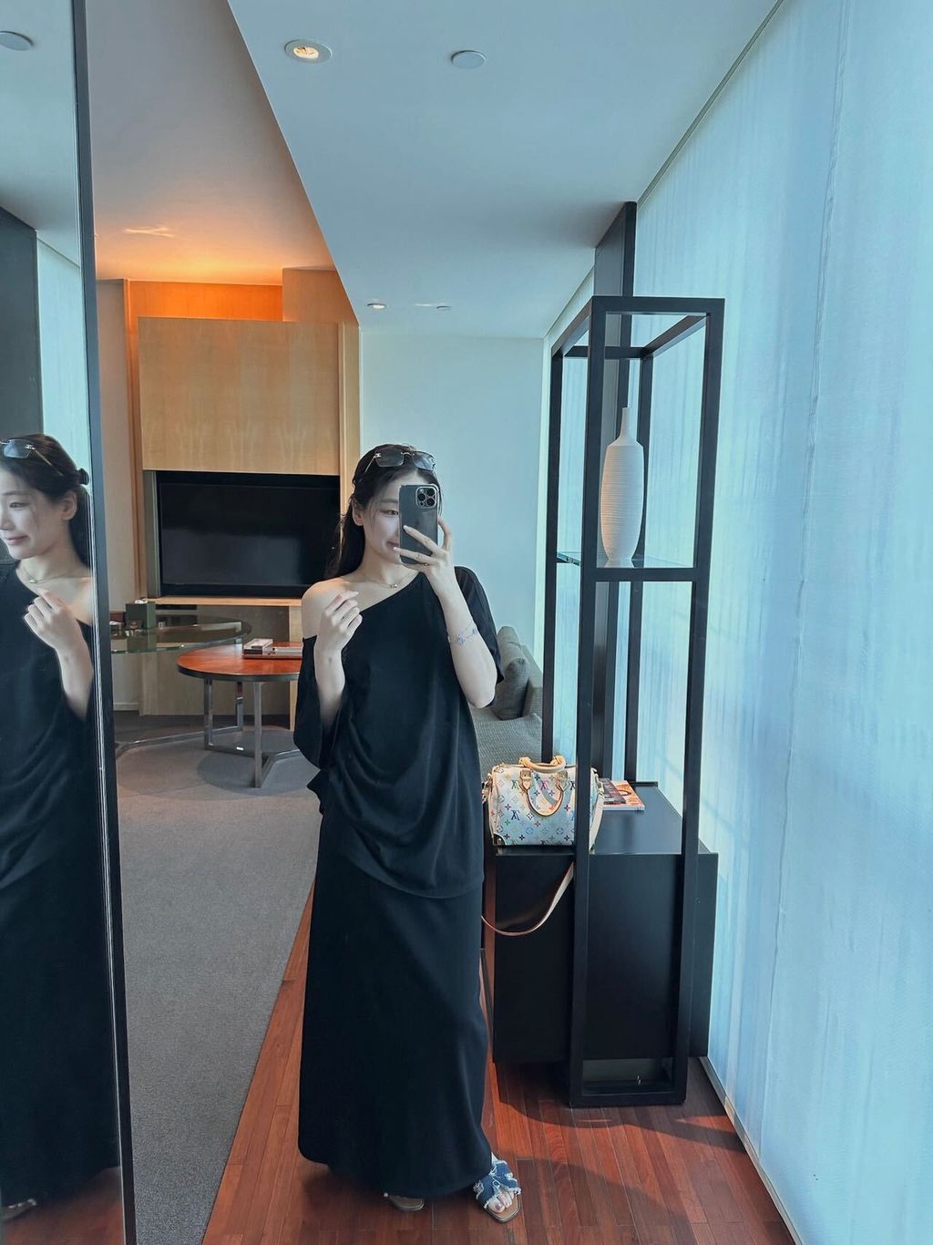 2289a59d1a869fbe6ea1b3b76e8d838b