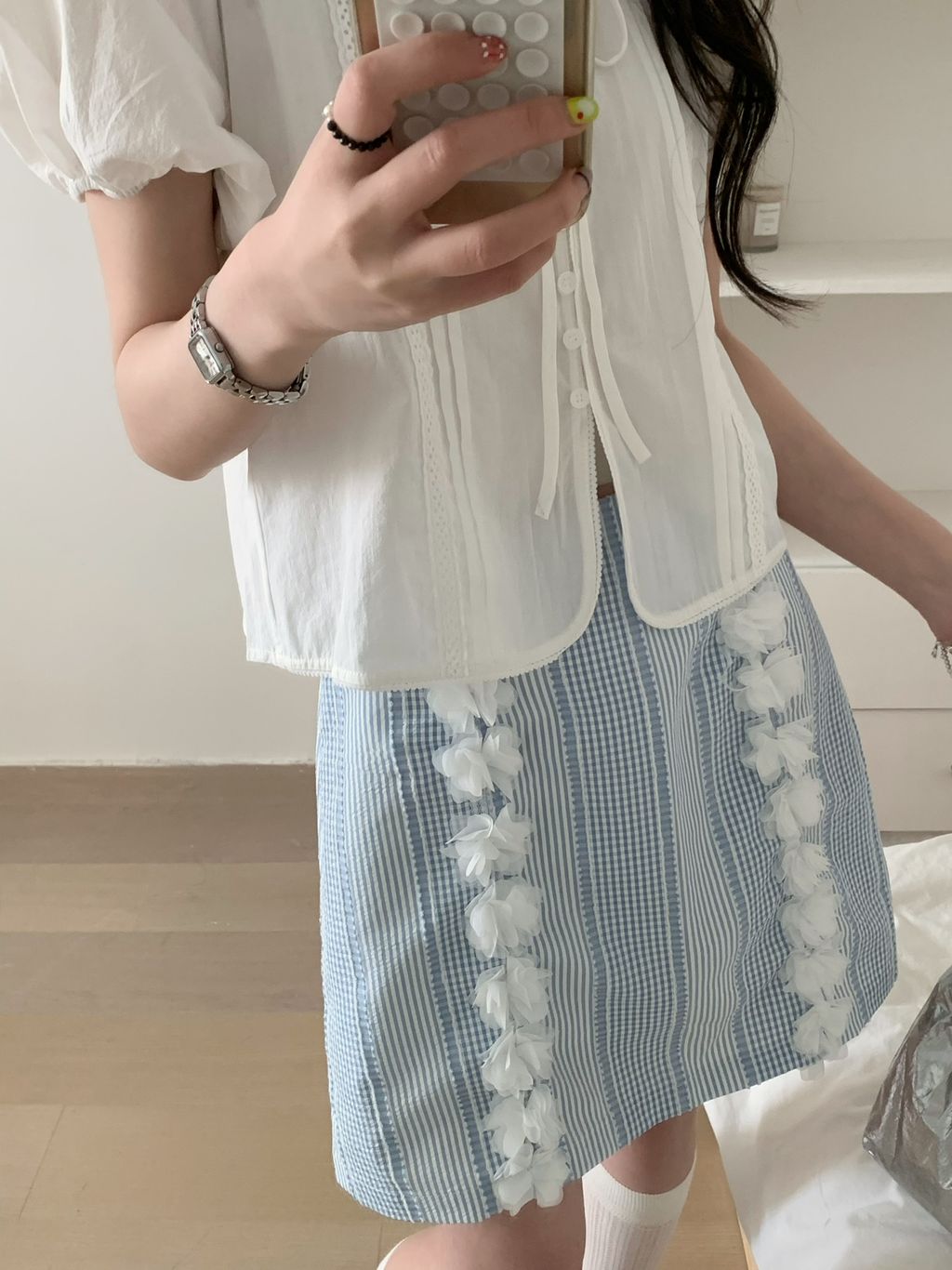 230cc5caaec77808e34e7e40512b899d