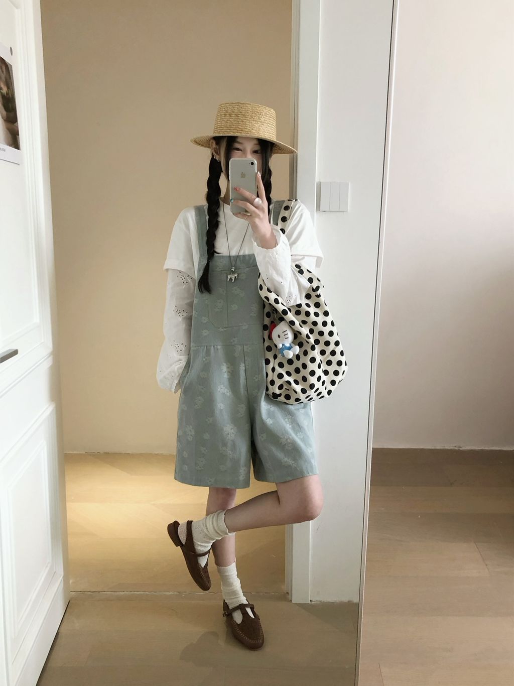 69933abbf5df36ce481962c7a0fb9e1e