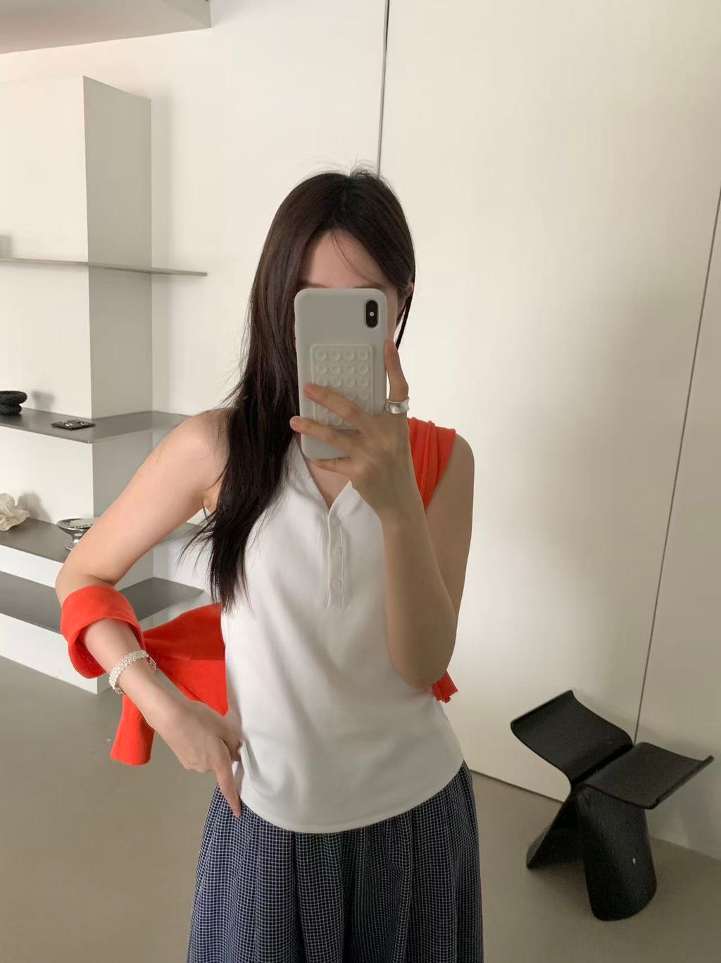 19466b1f7e68f04ba76634300ea90b33