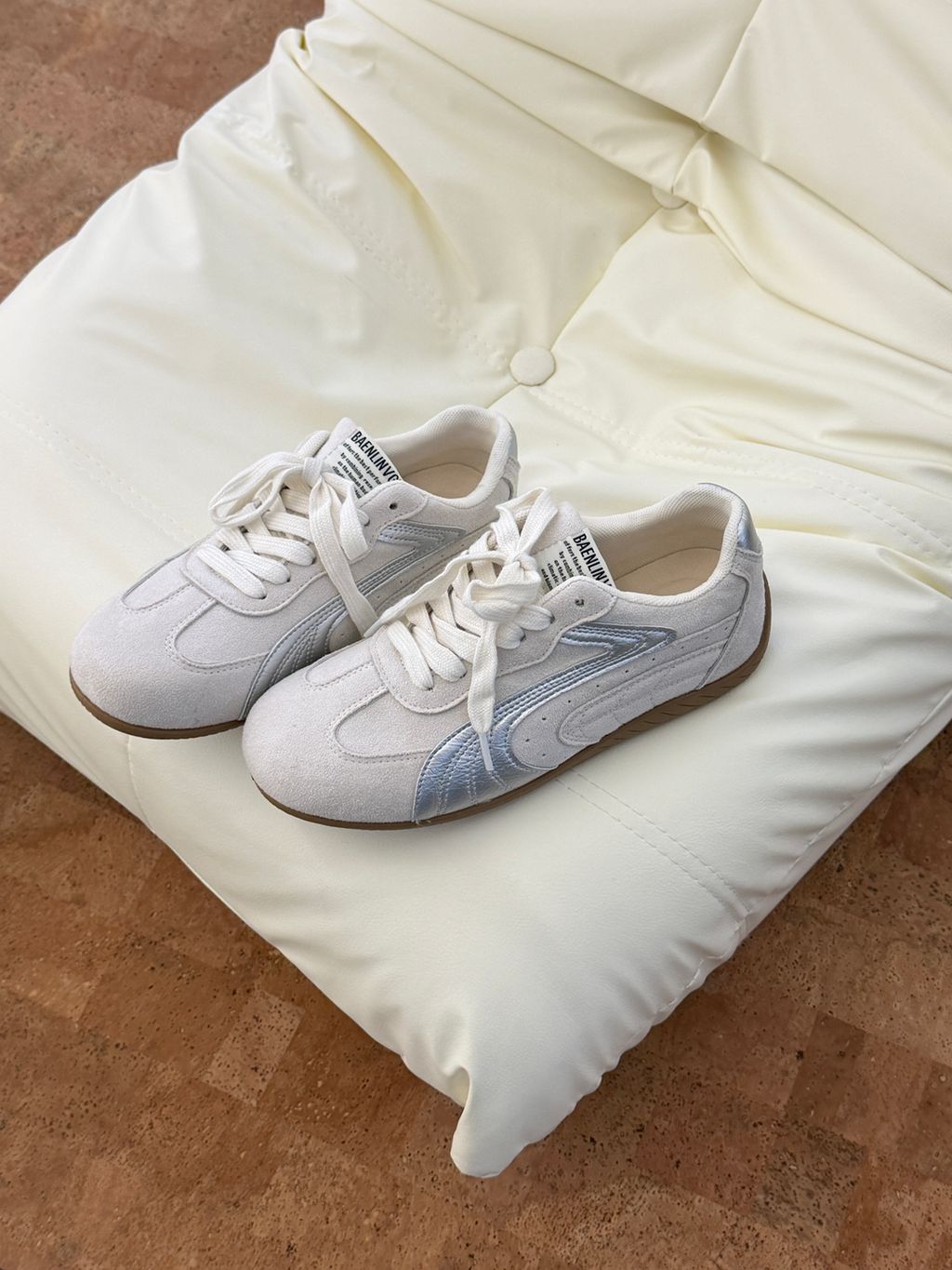 3d49311e85a194824f61c3b31634e4df