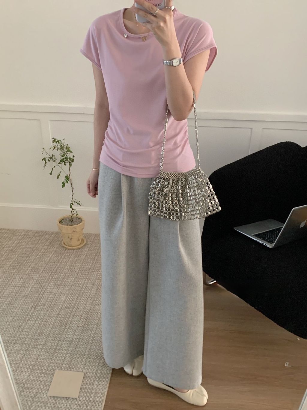 81efed2fc0ff4a4093af5691495f0a37