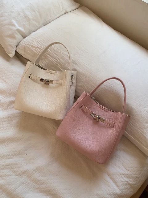 1cb7c888e42a49d697132eea2ec348e7