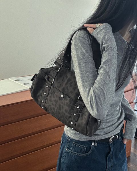 e3eaa233c2844cfb25d5576a0956848d