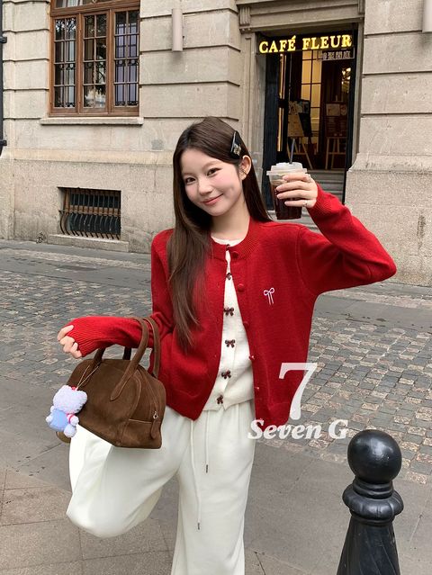 b9d9e1f0157d5129f86cff8a37cf99db