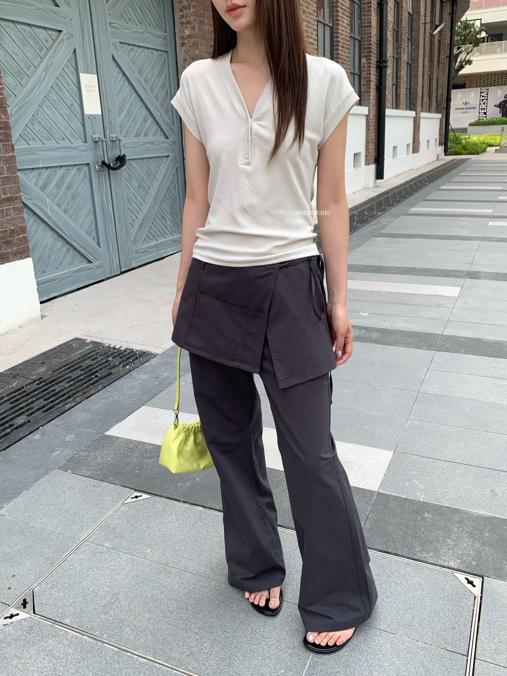 25918e8deb80056933b70fed6d71025f