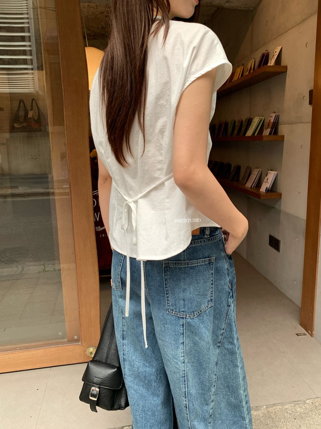 ea1d57525834a8d2b2d9eeb42f273eaa