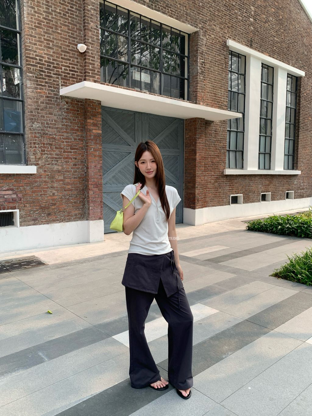 1890356cb522db611fb8b7bd81bcde40