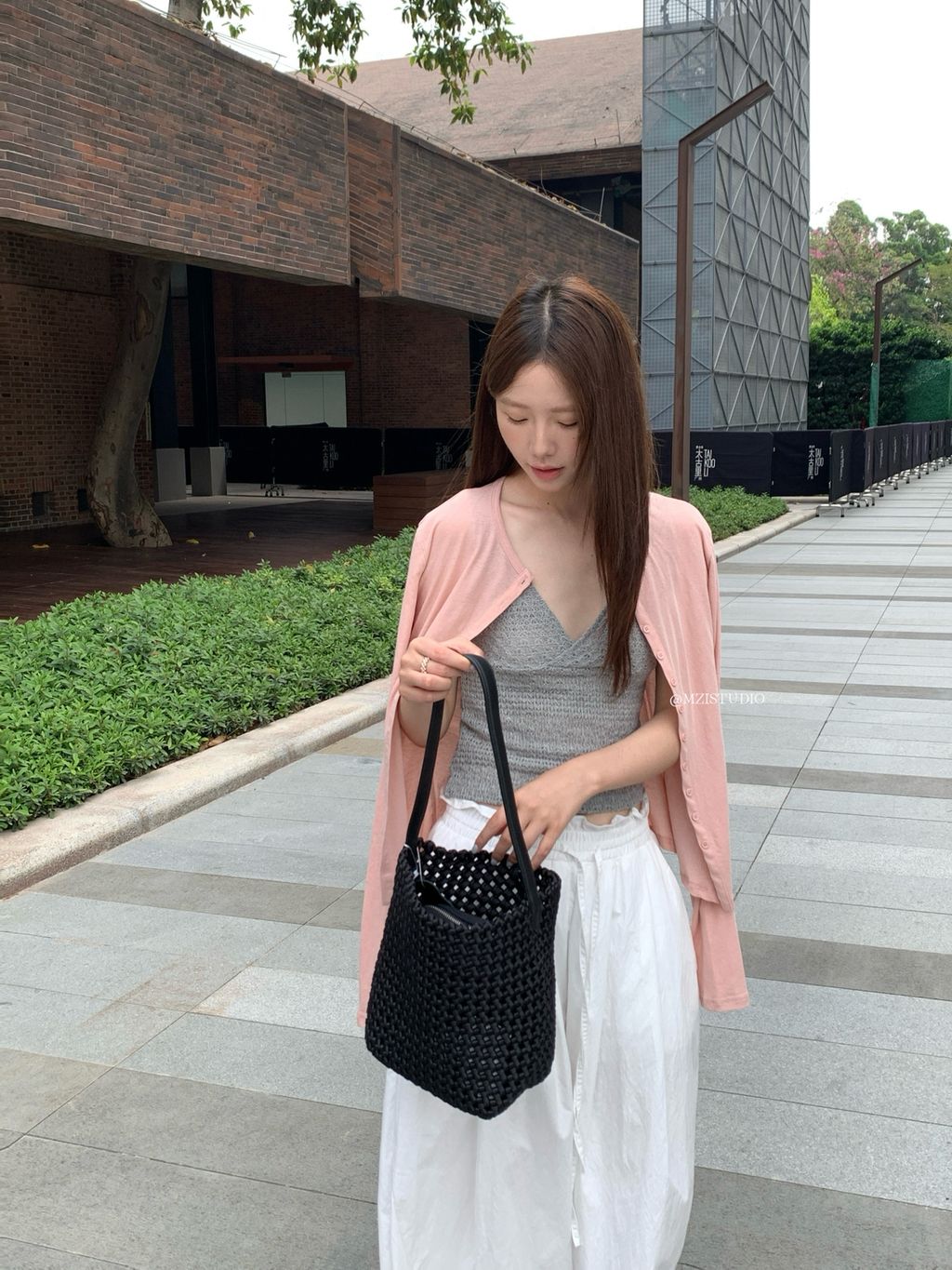 854e11385a9044a3beeb443e7d274372