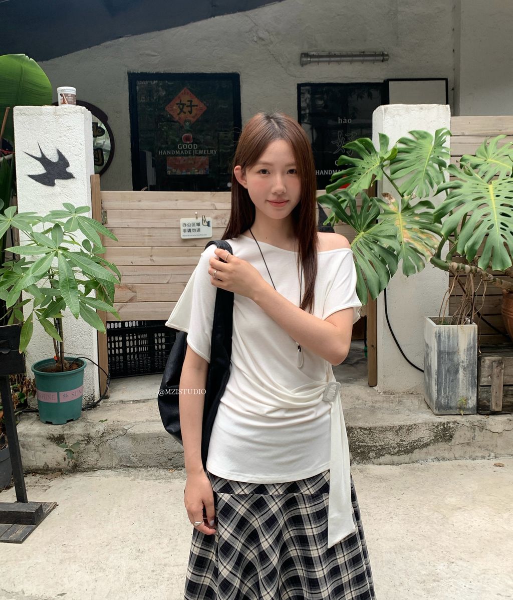 54d9c6c047070403c3fbea6ef367886c