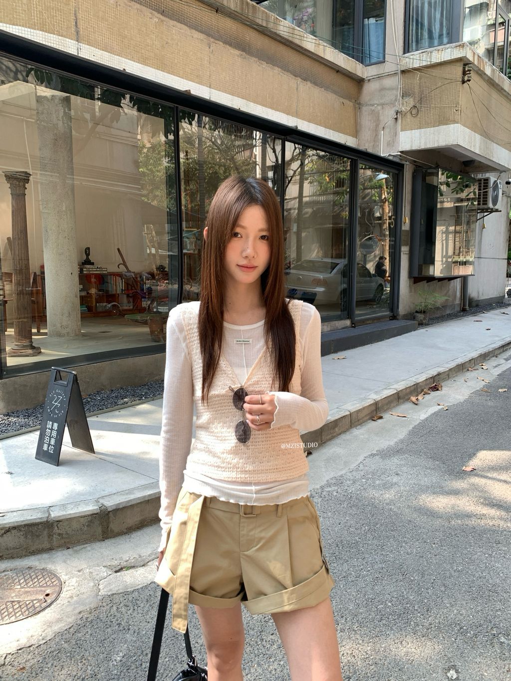 fb70541f83cb92e6f5a6f05e5a090b79