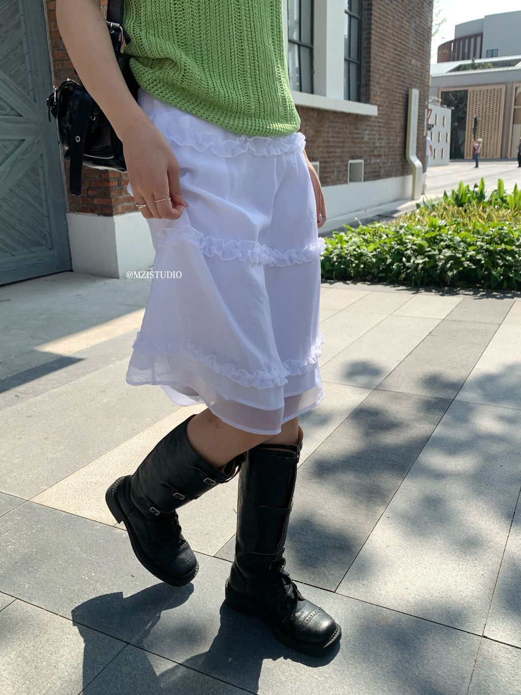 d77cea7e1c16a304c749652031731d94