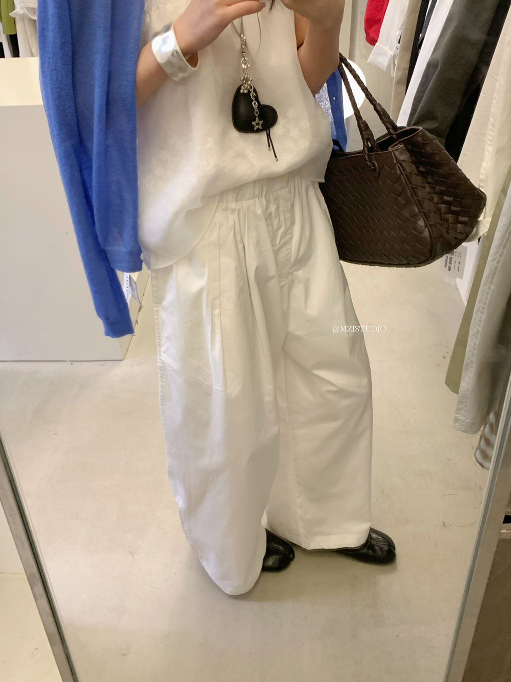 10432d8a168aa2bbec853cb324bb4743