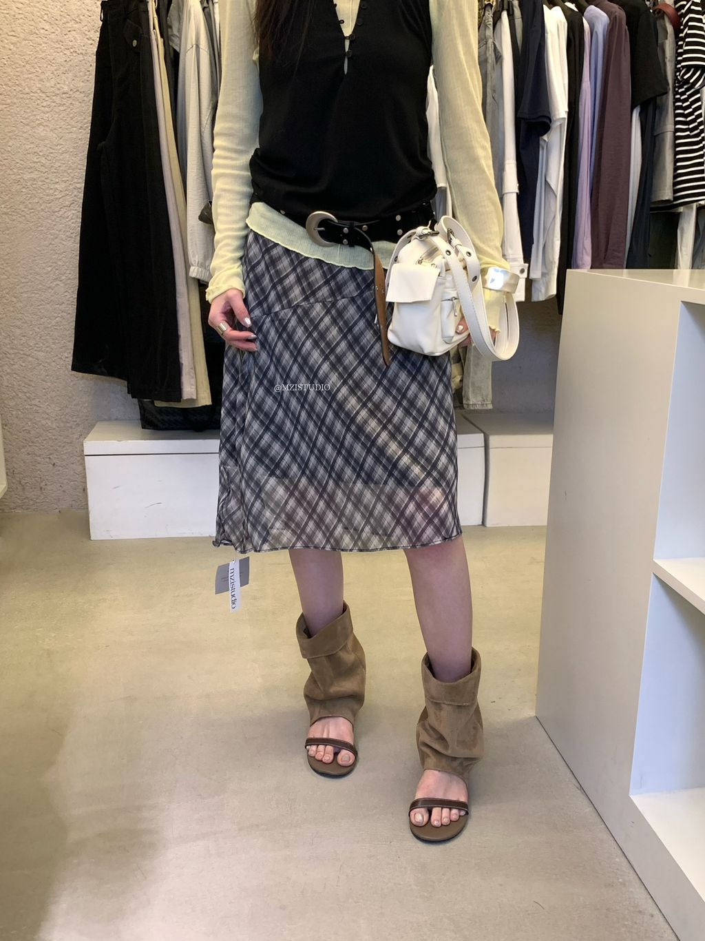 04e3de9aa6d7ae14737500016fe60bdc